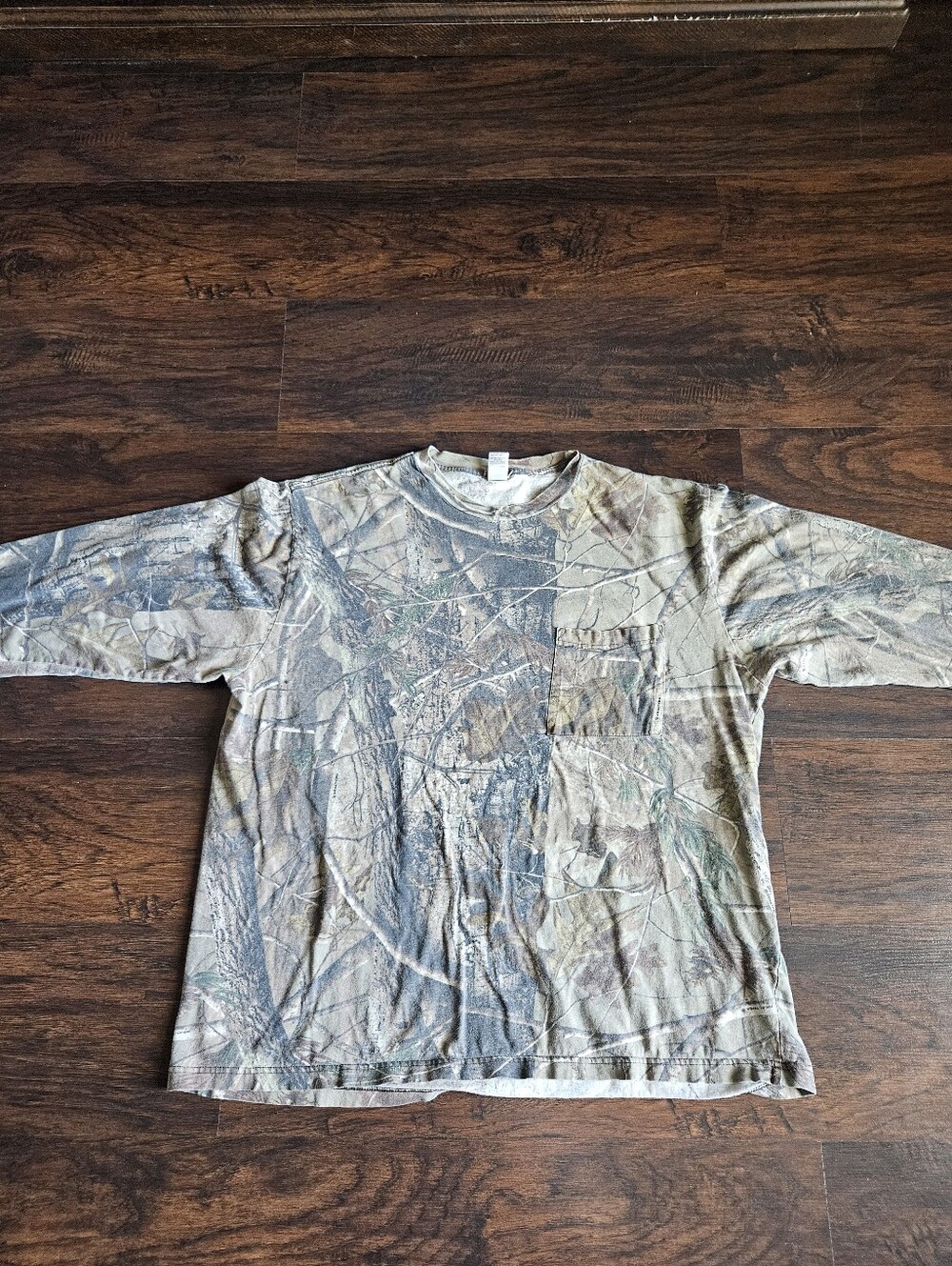 Long Sleeve Camo T-shirt